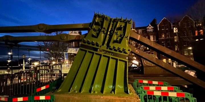 Hammersmith Bridge